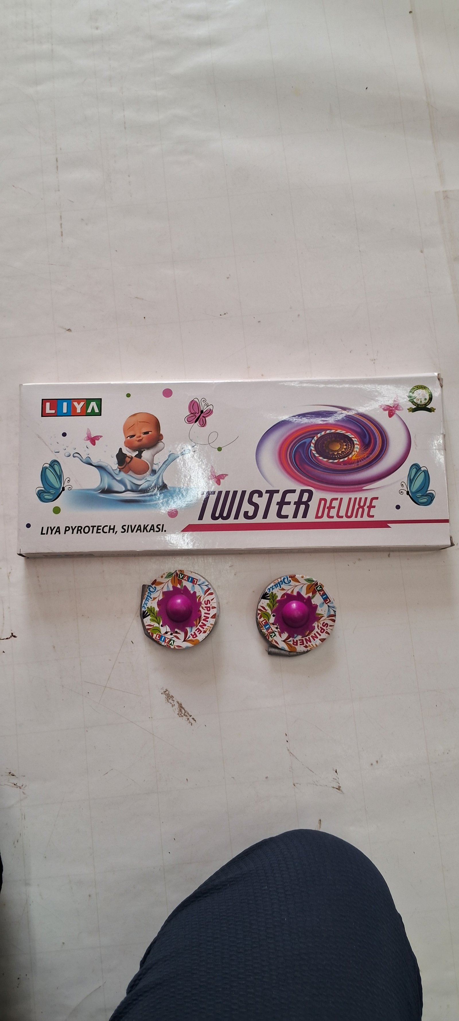 Plastic Spinner Deluxe