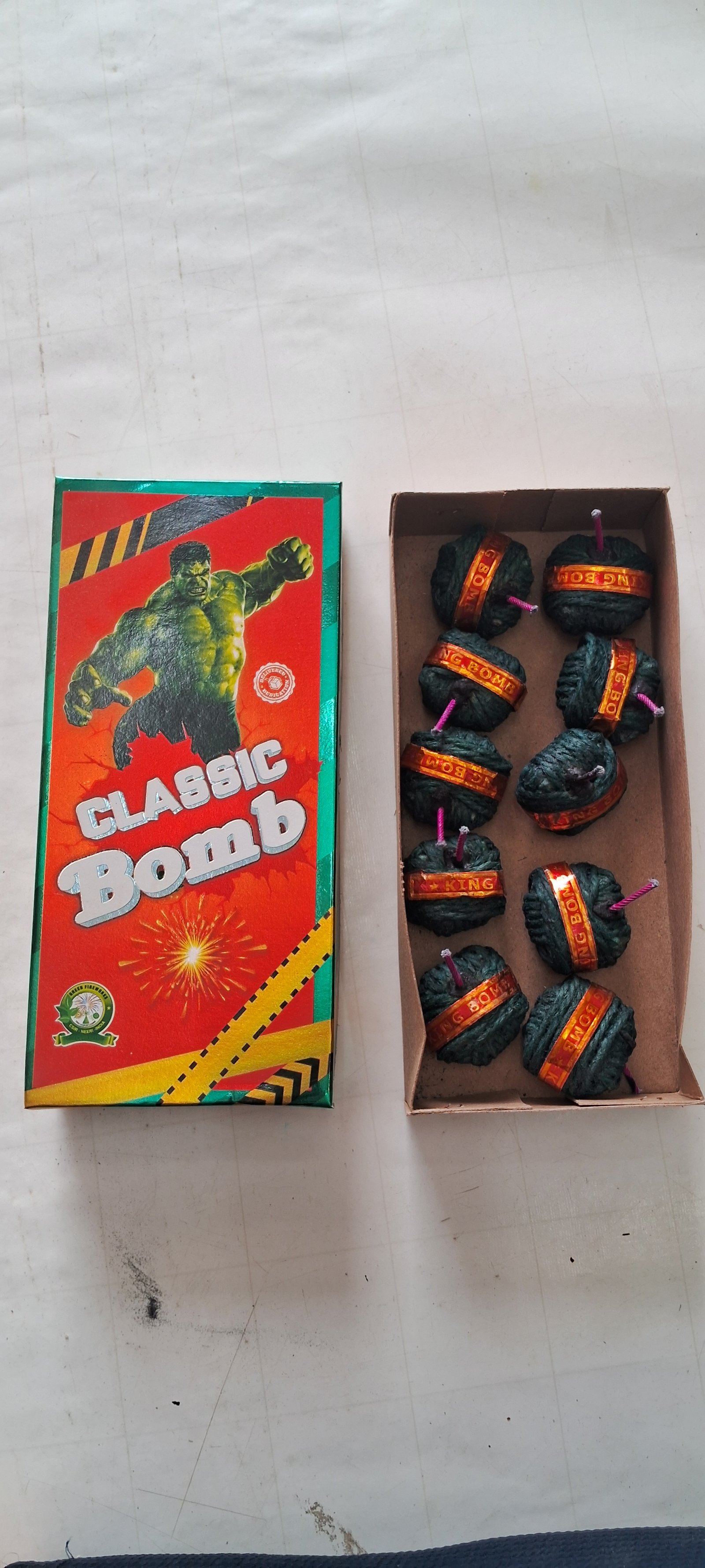 Classic Bomb